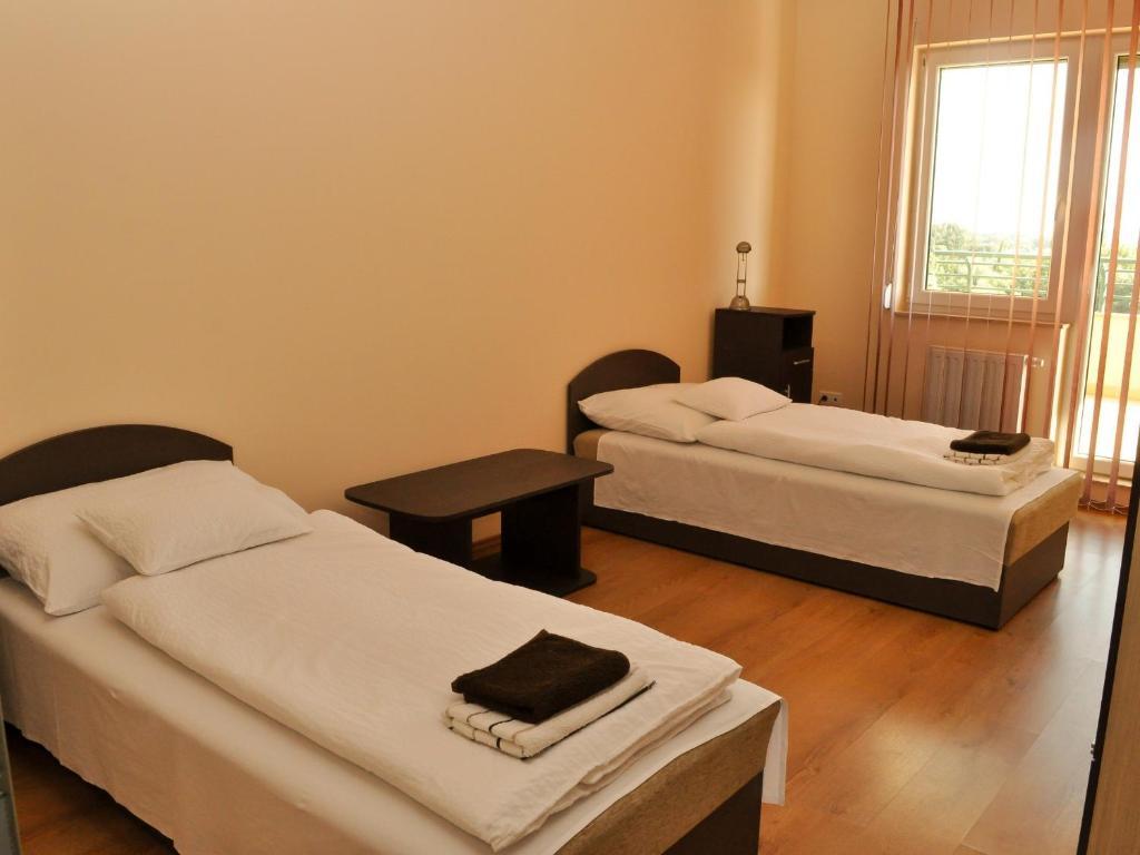 Tisza Palota Apartmanok Szeged Quarto foto
